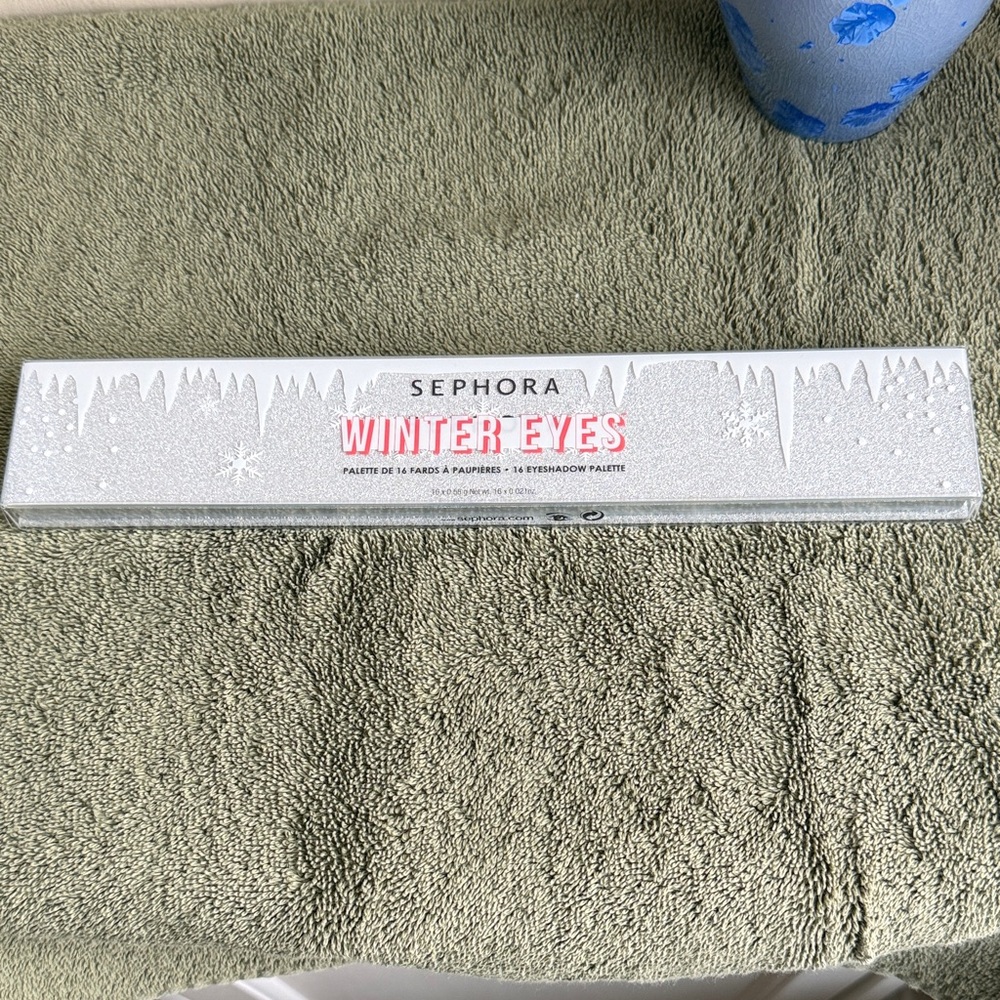 Sephora Winter Eyes 16 Eyeshadow Palette - Picture 2 of 4